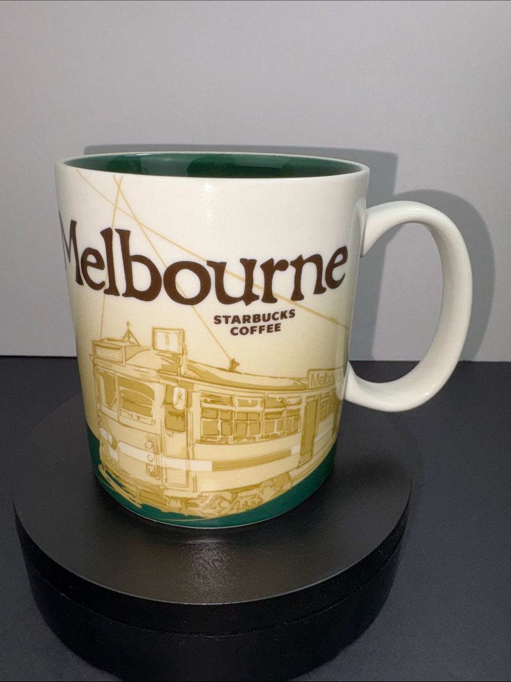 Starbucks Melbourne Mug 2010 Collector Series Australia